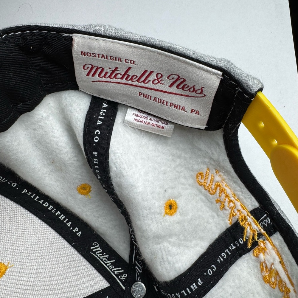 Warriors Snapback. Mitchell And Ness - image 3